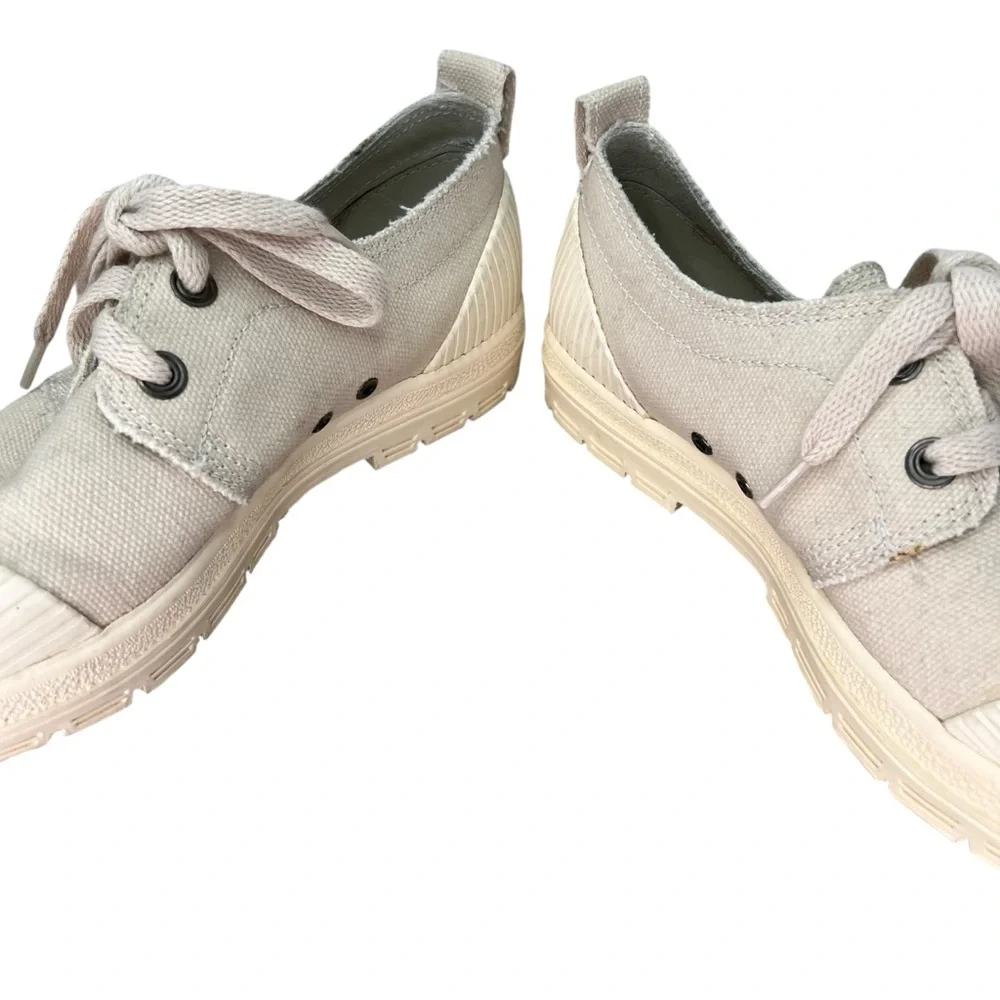 Boks by‎ Reebok Women's Beige Canvas Sneakers 7.5